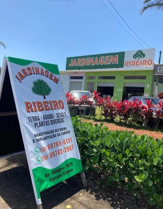 Fachada da loja Jardinagem Ribeiro na Av. Marginal